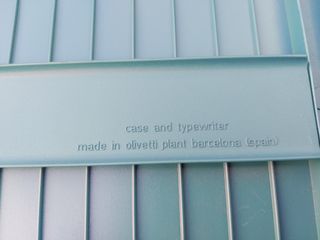 Máquina de escribir Olivetti Studio 45