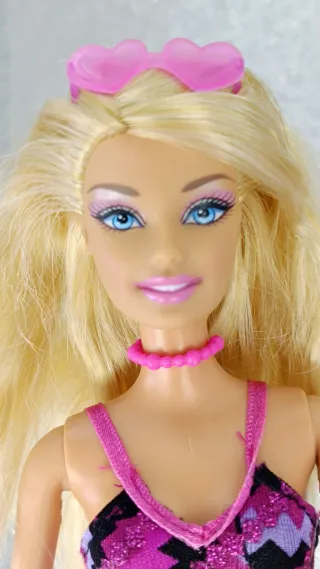 Barbie Fashionista Vestido Rosa