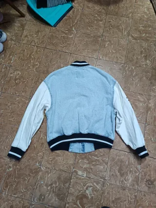 Cazadora Denim Bershka Y2K Mujer