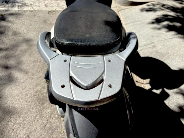 Honda SH Mode 125 Blanca Scooter