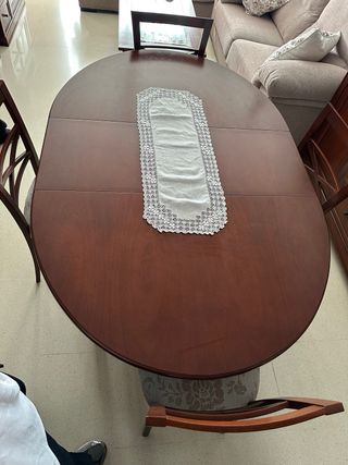 Mesa comedor extensible redonda con 6 sillas