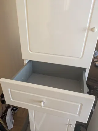 Armario de baño alto blanco