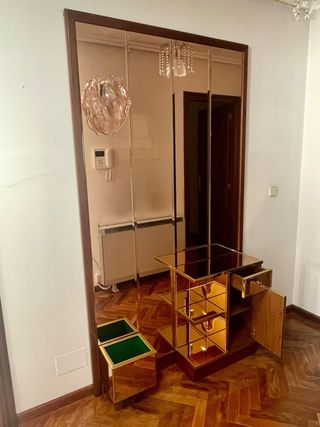 Recibidor vintage espejo y lámpara