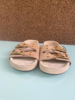 Hermosas Sandalias Zara Piel Ante Hebillas Doradas