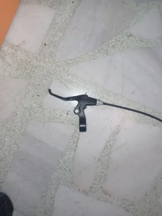 Freno delantero Tektro