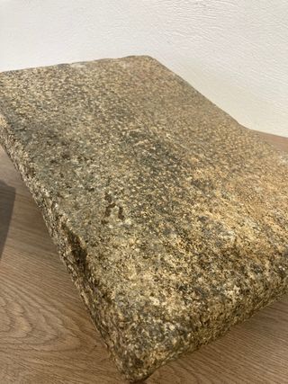 Antiguo Metate con Rasero