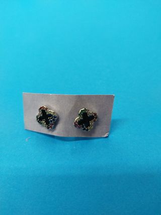 Pendientes Hukito Adronos