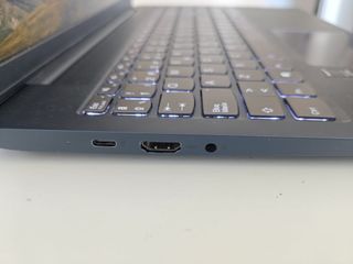 Lenovo IdeaPad 5 Ryzen 7 16GB RAM + SSD + 1TB Alum