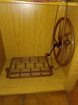 Mueble para maquina coser