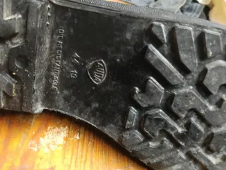 Botas de trabajo con puntera de hierro