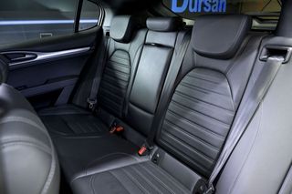 Alfa Romeo Stelvio   2.2 Diesel 154kW 210CV Veloce Q4