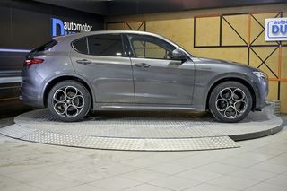 Alfa Romeo Stelvio   2.2 Diesel 154kW 210CV Veloce Q4