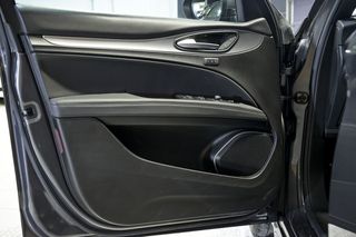 Alfa Romeo Stelvio   2.2 Diesel 154kW 210CV Veloce Q4