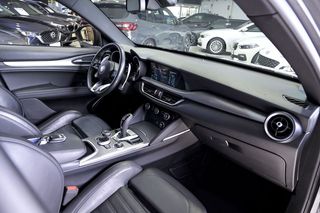 Alfa Romeo Stelvio   2.2 Diesel 154kW 210CV Veloce Q4