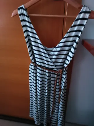 Vestido de verano a rayas