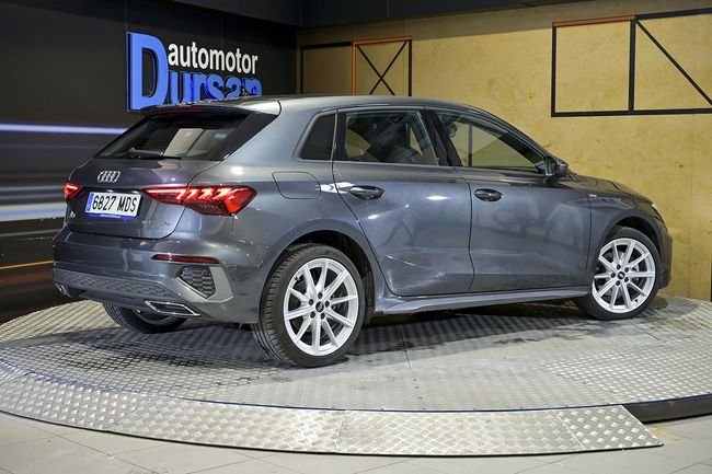 Audi A3 2023, foto 5
