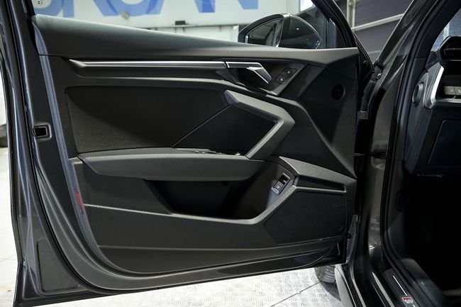 Audi A3 2023, foto 24