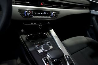 Audi A4   S line 35 TDI 110kW 150CV S tronic