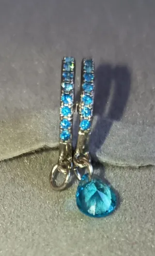 Pendientes de aro azules