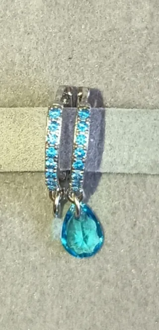 Pendientes de aro azules