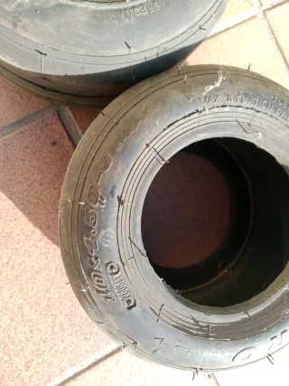 Neumáticos Kart (2 unidades)