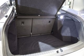 Audi Q4   Advanced 50 etron quattro 220kW 82kWh