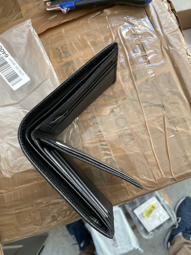 Portafoglio uomo in pelle morbida nero