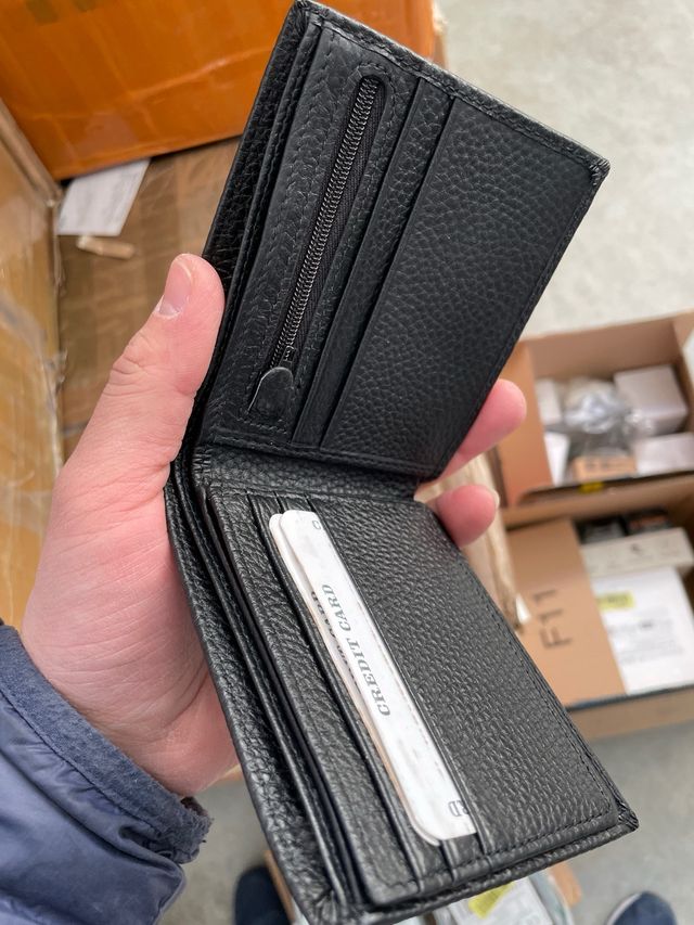 Portafoglio uomo in pelle morbida nero