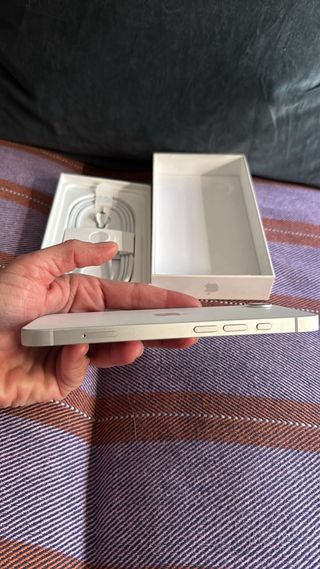 iPhone 16e  “ NUEVO “