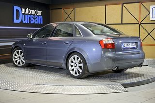 Audi S4   4.2 quattro tiptronic