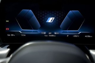 BMW iX2   eDrive20