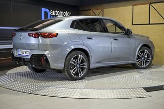BMW iX2   eDrive20