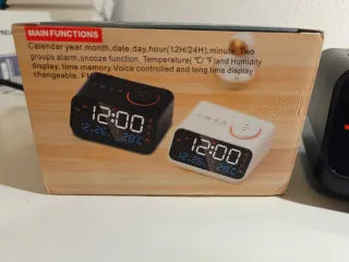 Radio Reloj Despertador Digital FM Temperatura