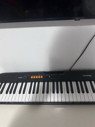 Piano Casio CT-5100