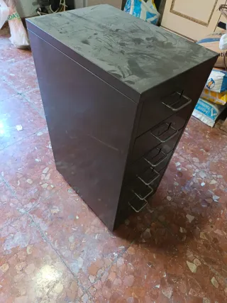 Archivador Metálico gris 6 cajones,con ruedas