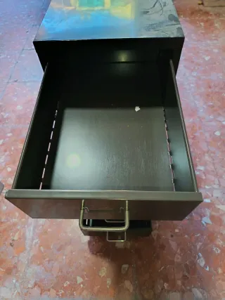 Archivador Metálico gris 6 cajones,con ruedas
