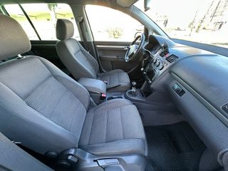 Volkswagen Touran 2005