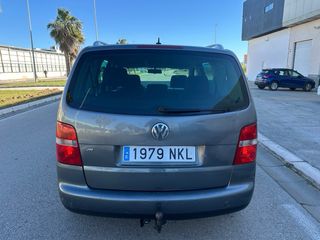 Volkswagen Touran 2005