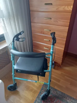 Andador nuevo plegable