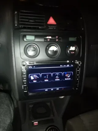 Volkswagen Touran 2004