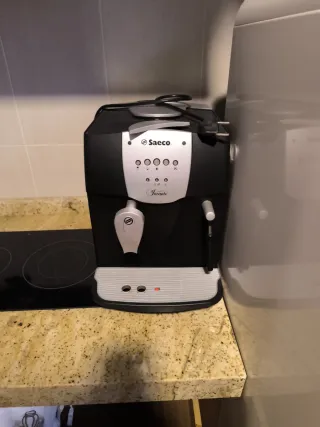 Cafetera Saeco Incanto Negra