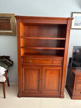 Mueble alto de madera para salón de madera maciza