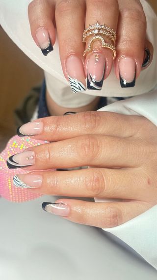 Manicurista a domicilio o en local