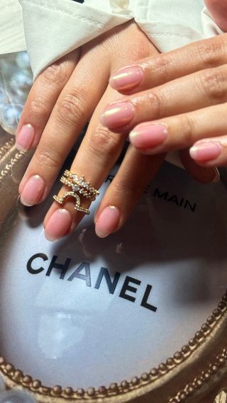 Manicurista a domicilio o en local