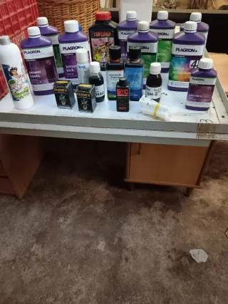 Lote Fertilizantes Plagron y Clonex