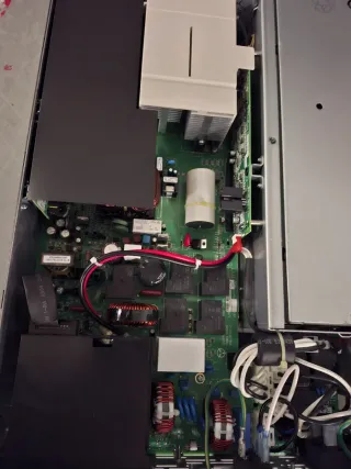 Schneider Electric SAI SMX3000RMHV2U