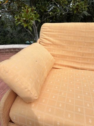 Sofá cama amarillo tela