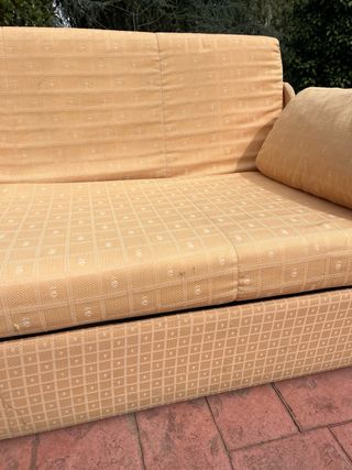Sofá cama amarillo tela