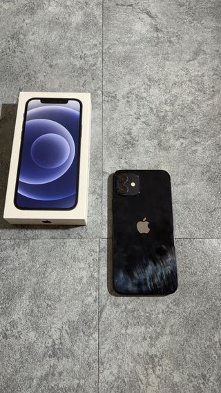 iPhone 12 Negro/Gris