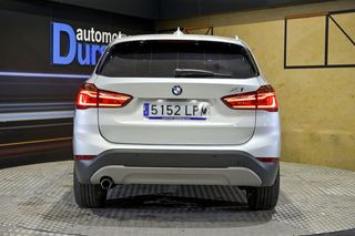 BMW X1   sDrive18d Business